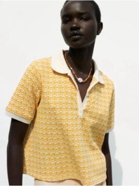 Zara Cream & Yellow Knit Polo Top Size Small